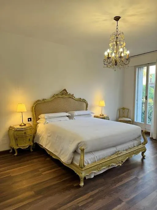 ונציה Madoneta Apartment